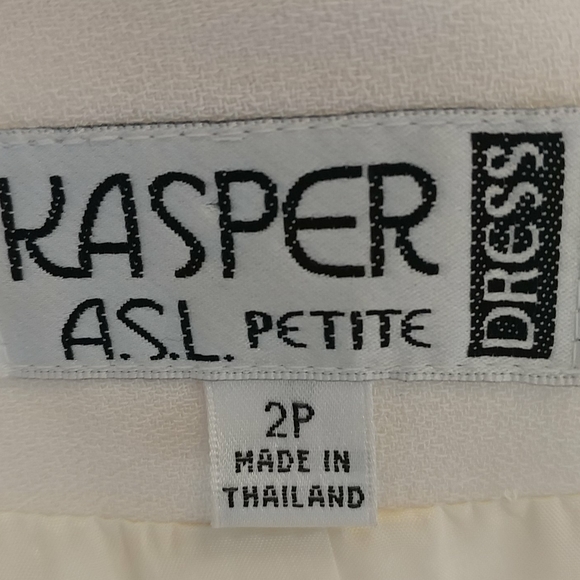 Coat dress - Picture 6 of 6